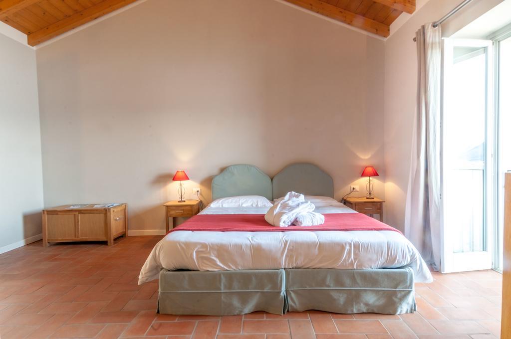 Locanda Pozzetto لافينو-مومبيلو المظهر الخارجي الصورة