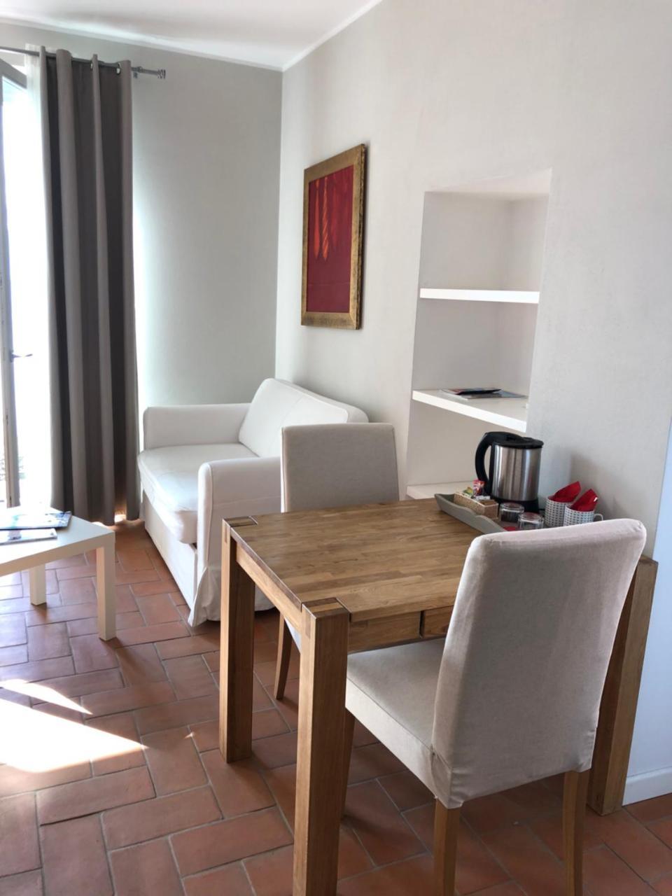 Locanda Pozzetto لافينو-مومبيلو المظهر الخارجي الصورة