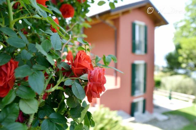 Locanda Pozzetto لافينو-مومبيلو المظهر الخارجي الصورة